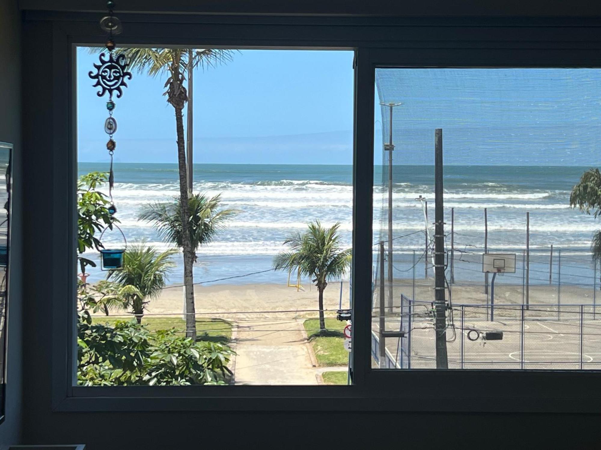 Apto 2 Dorms Frente Ao Mar